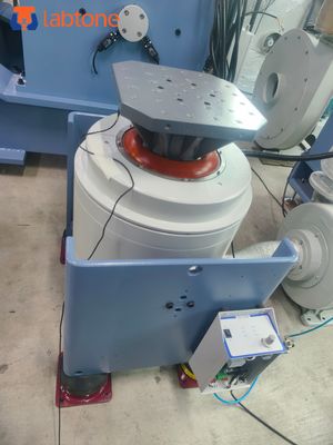 Συστήματα Δοκιμών Δόνησης 3 Αξόνων, Τραπέζι Δόνησης για Προσομοίωση Δρόμου Ανταλλακτικών Αυτοκινήτων​